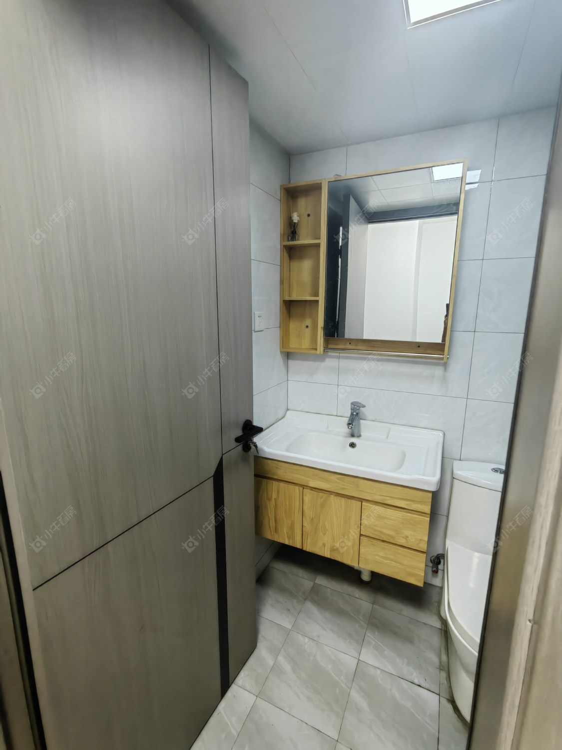 亚泰财富中心房源室内图 常州亚泰财富中心在租房源室内图_小牛看房