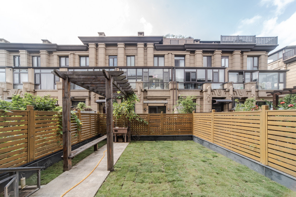 常州中海锦珑湾别墅区在售二手房源_小牛看房