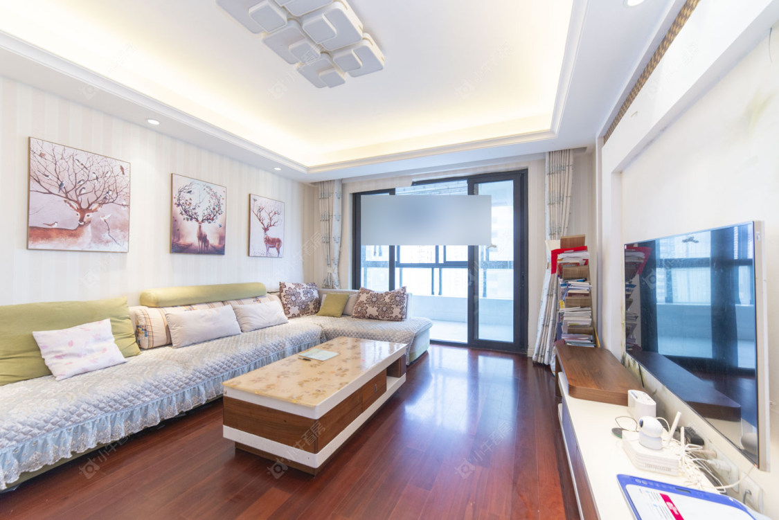 常州绿地峰云汇在售二手房源室内图_小牛看房