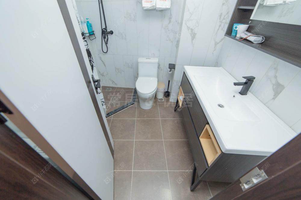 常州融锦融御华庭在售二手房源室内图_小牛看房