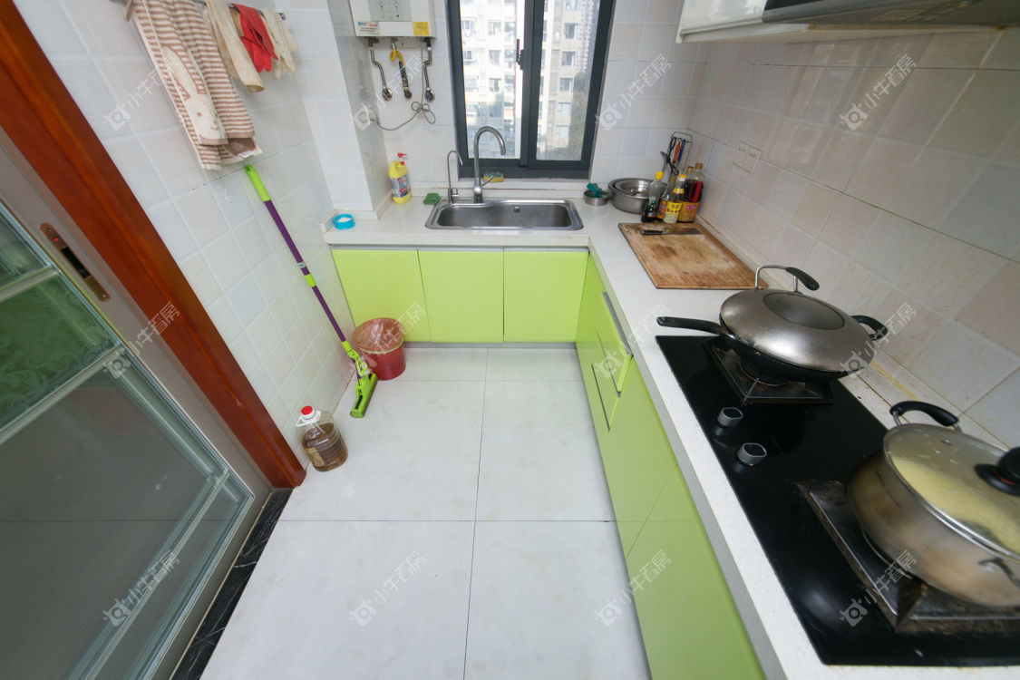 常州世茂香槟湖二期在租房源室内图_小牛看房