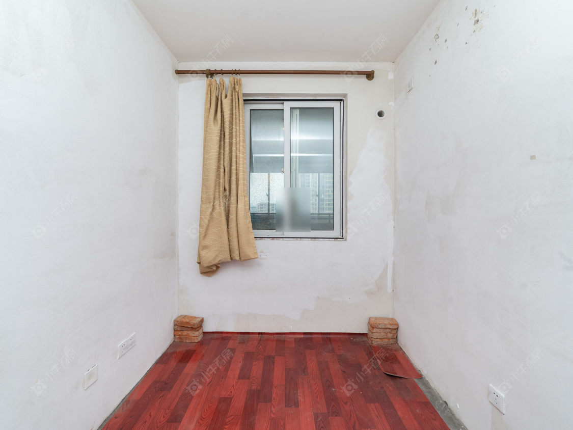 常州临津花园在售二手房源室内图_小牛看房