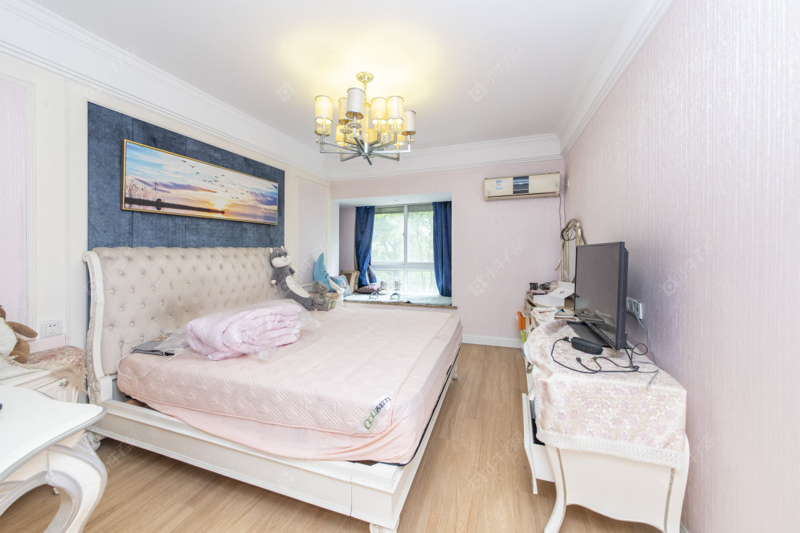 常州绿地香颂花园在售二手房源室内图_小牛看房