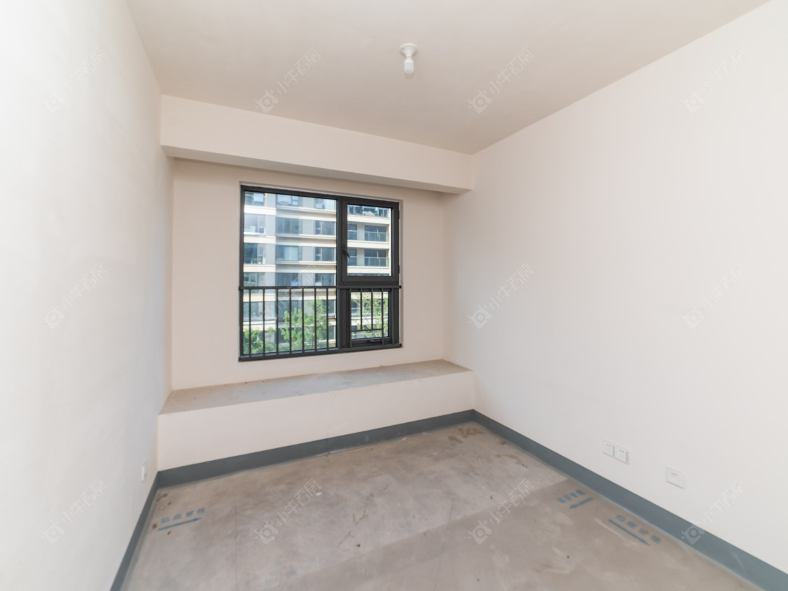 常州美的世茂云筑在售二手房源室内图_小牛看房