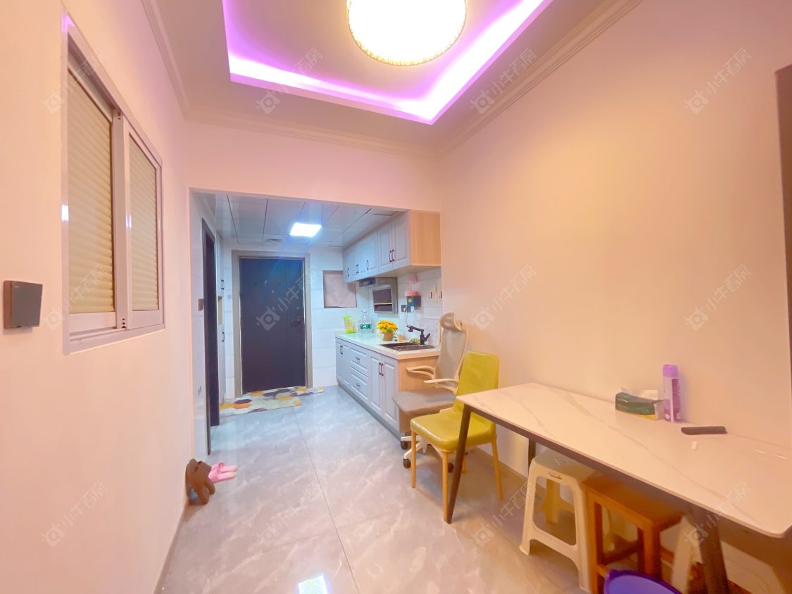 常州亚泰财富中心在租房源室内图_小牛看房