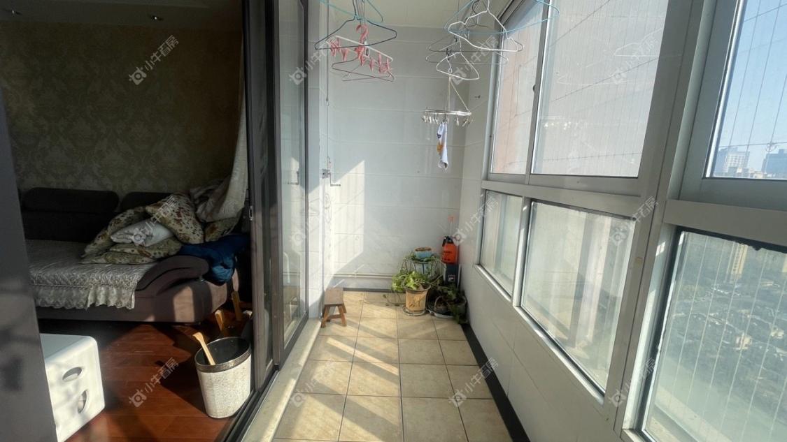 常州绿地峰云汇在租房源室内图_小牛看房