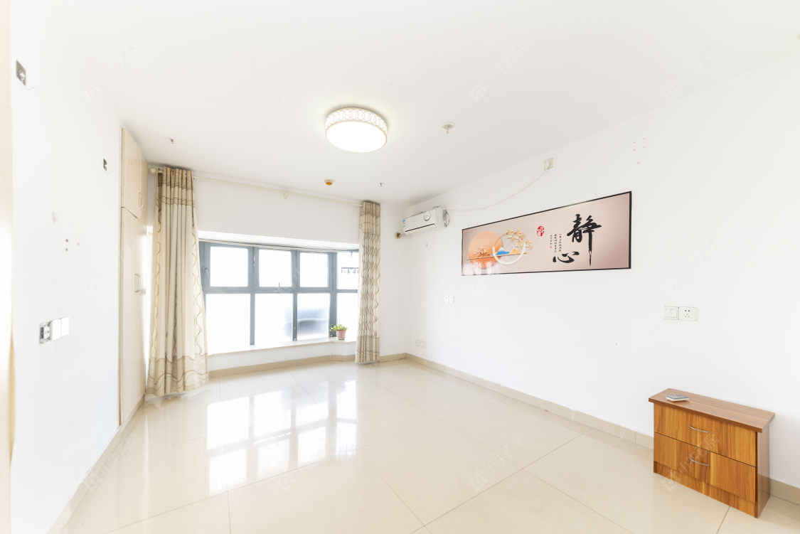 常州亚泰财富中心在售二手房源室内图_小牛看房