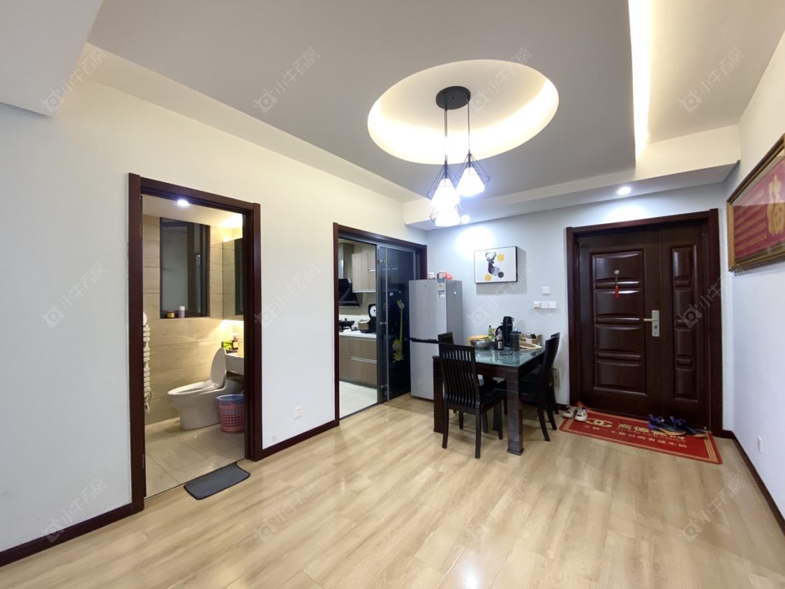 丹阳凤凰国际在售二手房_小牛看房