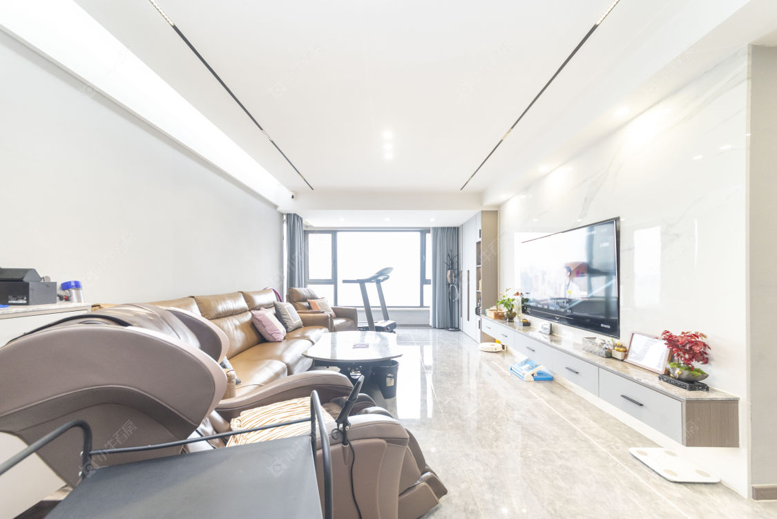 常州莱蒙城中央府西区3室2厅2卫在售二手房房源图片