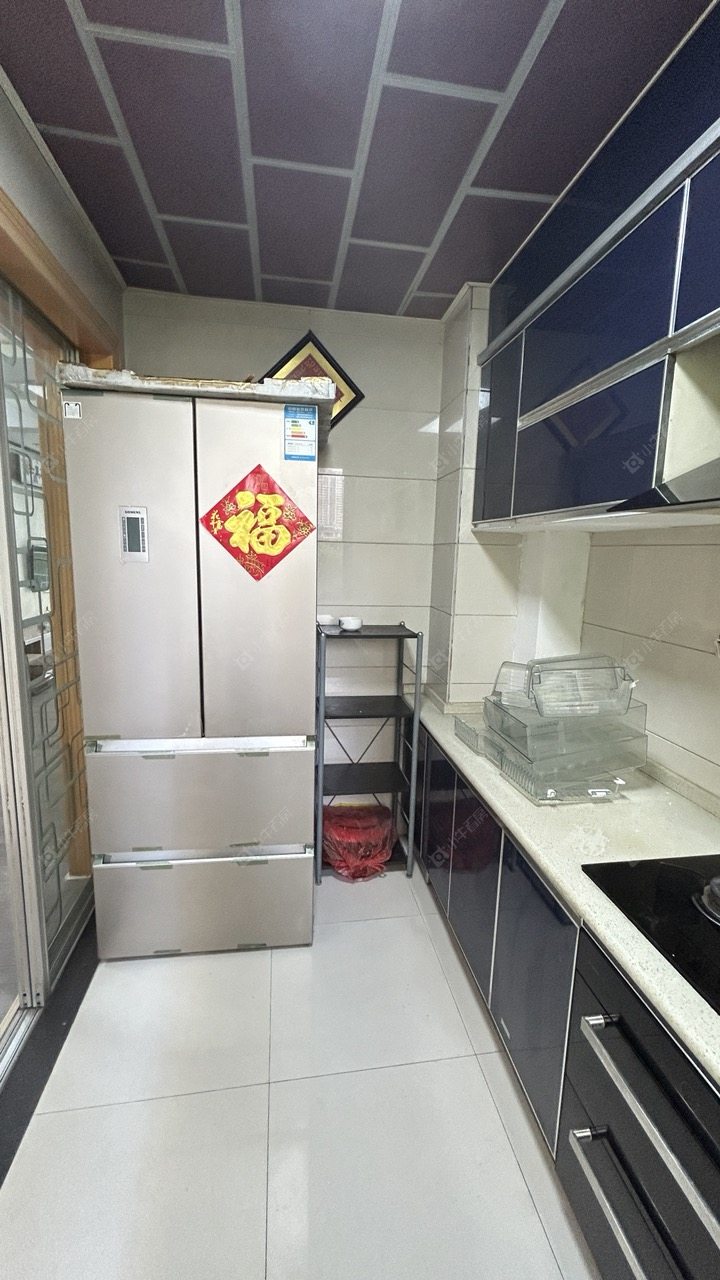 常州世茂香槟湖一期在租房源室内图_小牛看房