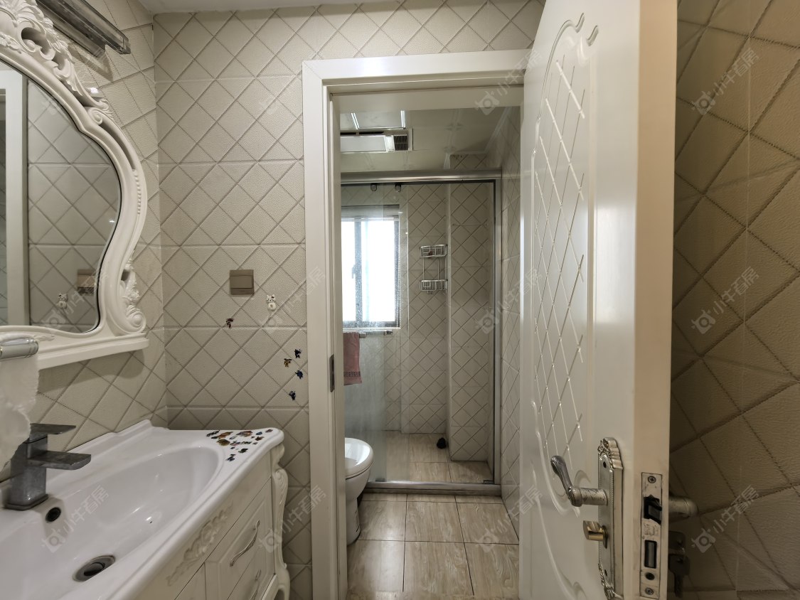 常州世茂香槟湖二期在租房源室内图_小牛看房