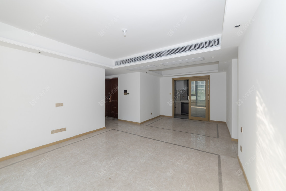 常州绿地香港名墩道在售二手房源室内图_小牛看房