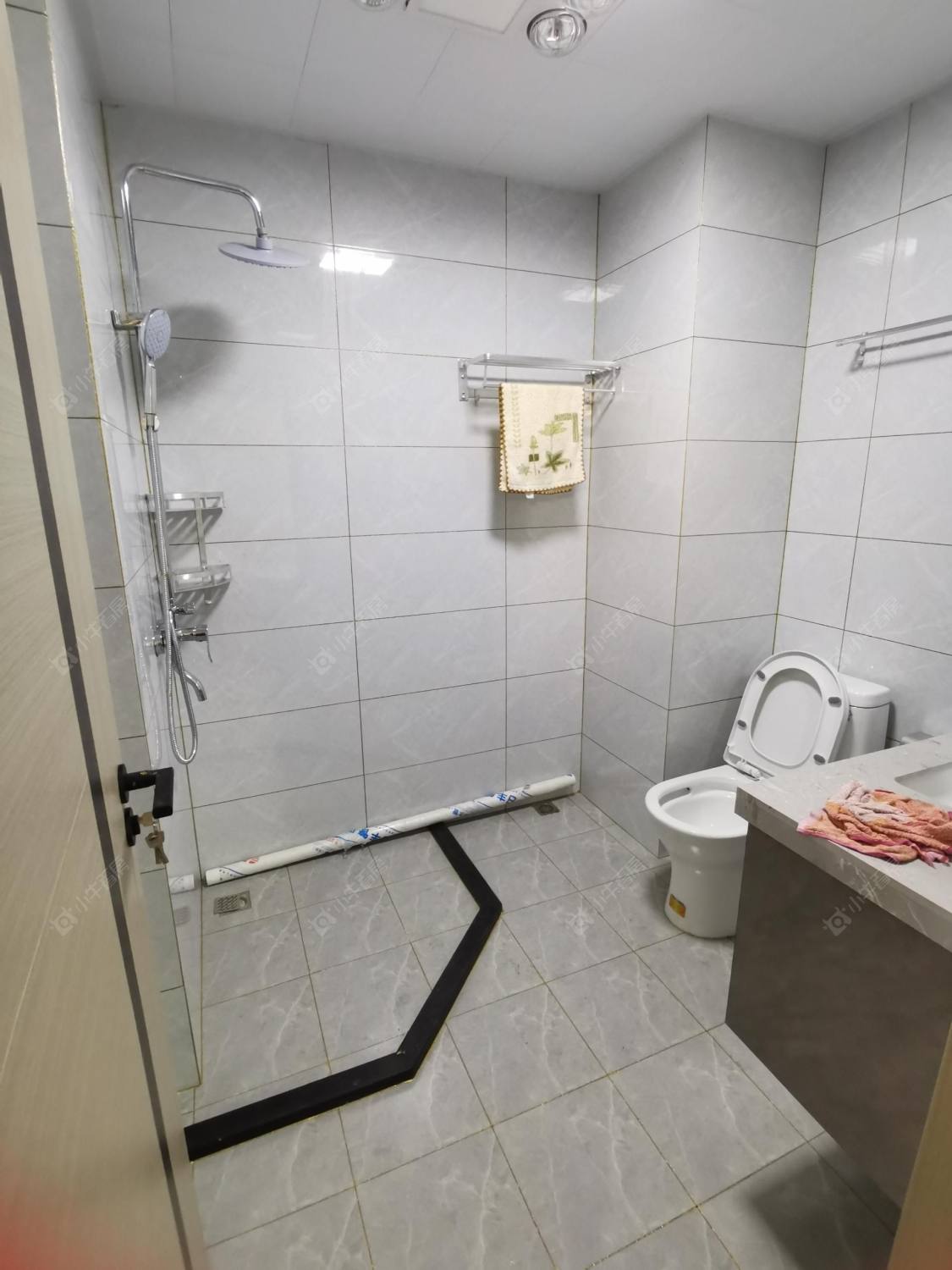 常州世茂香槟湖一期在租房源室内图_小牛看房