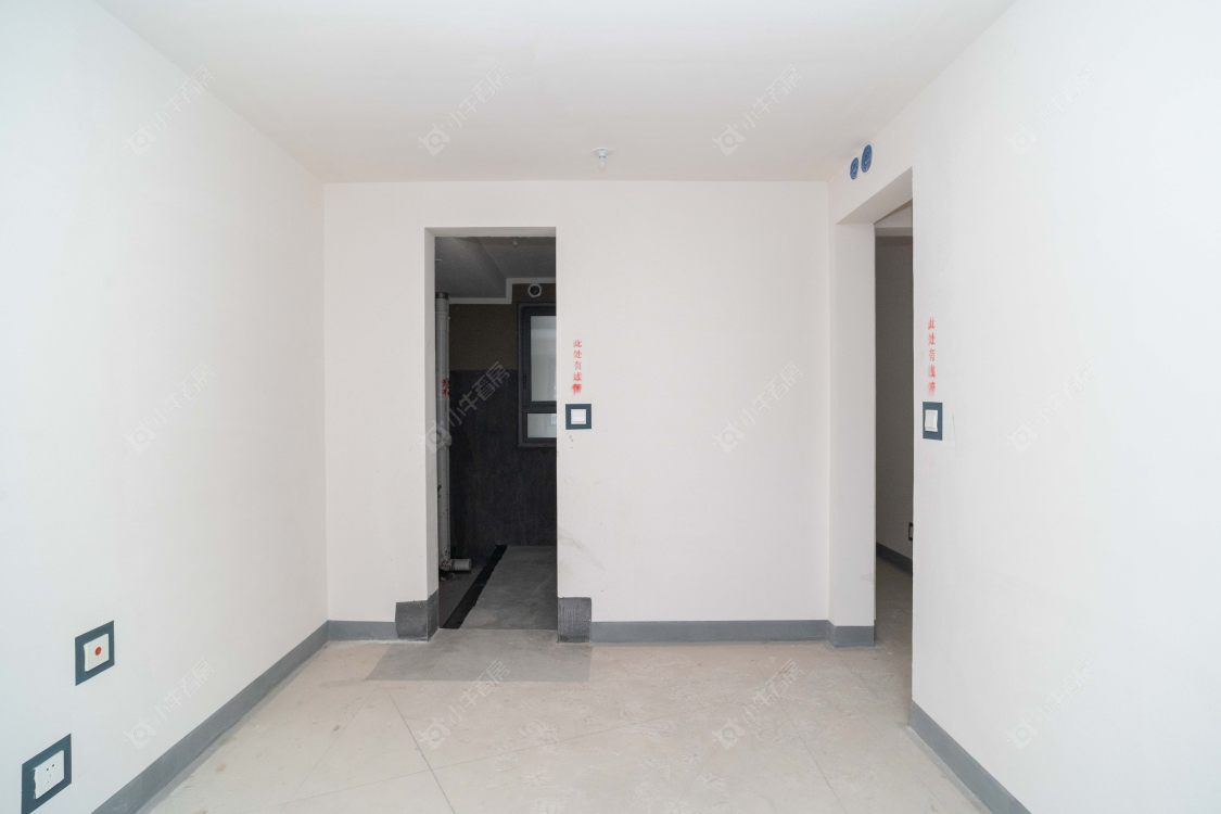 常州保利和光晨樾在售二手房源室内图_小牛看房