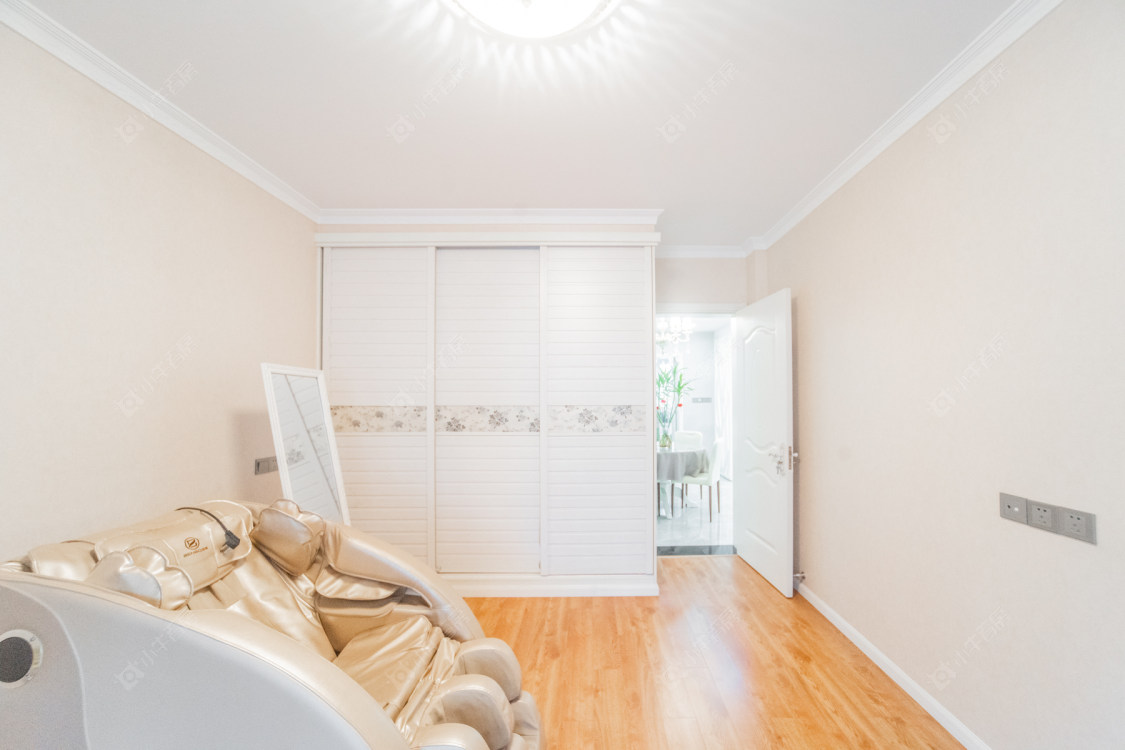 常州龙栖花园在售二手房源室内图_小牛看房