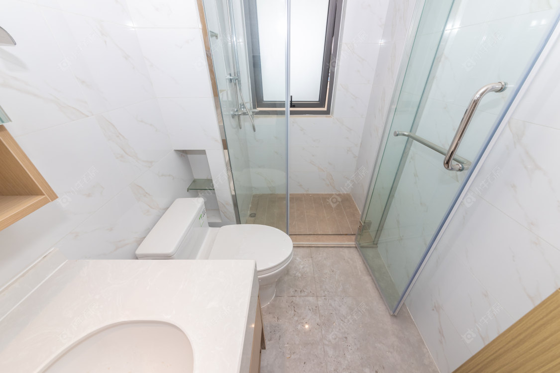 常州绿地香港名墩道在售二手房源室内图_小牛看房