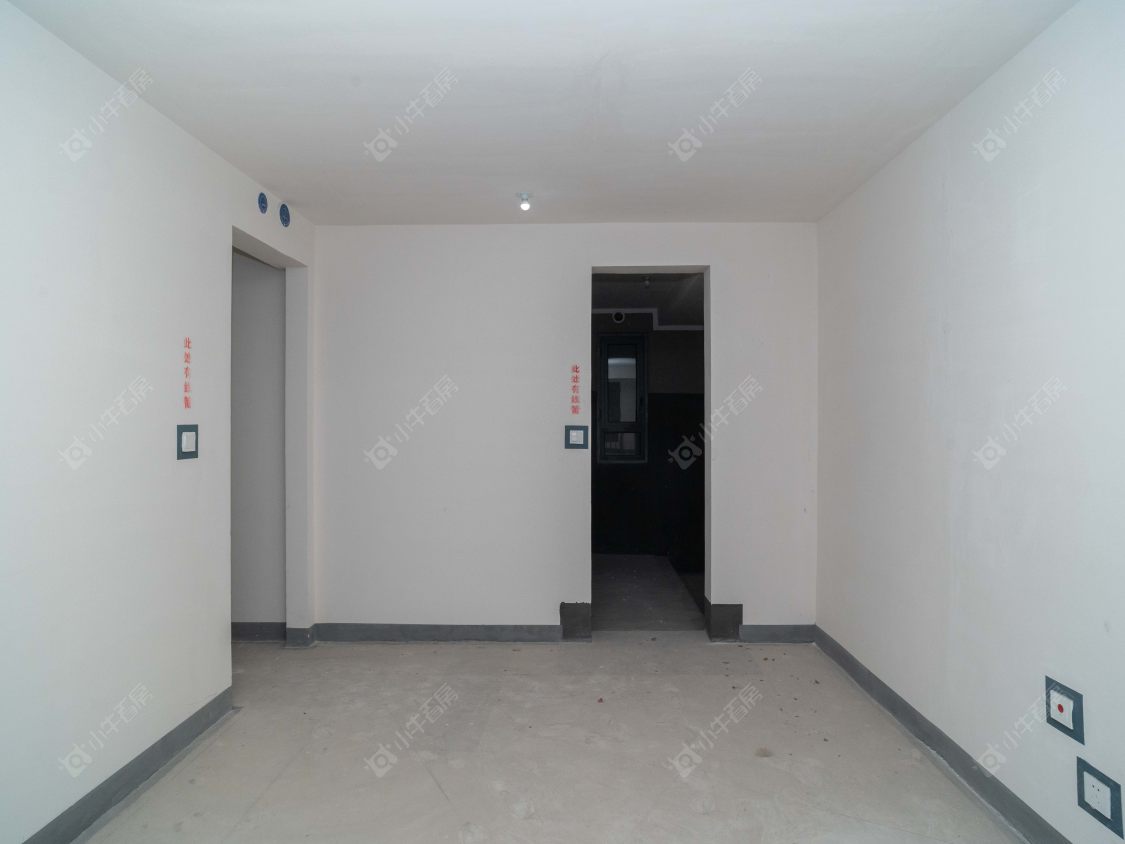 常州保利和光晨樾在售二手房源室内图_小牛看房