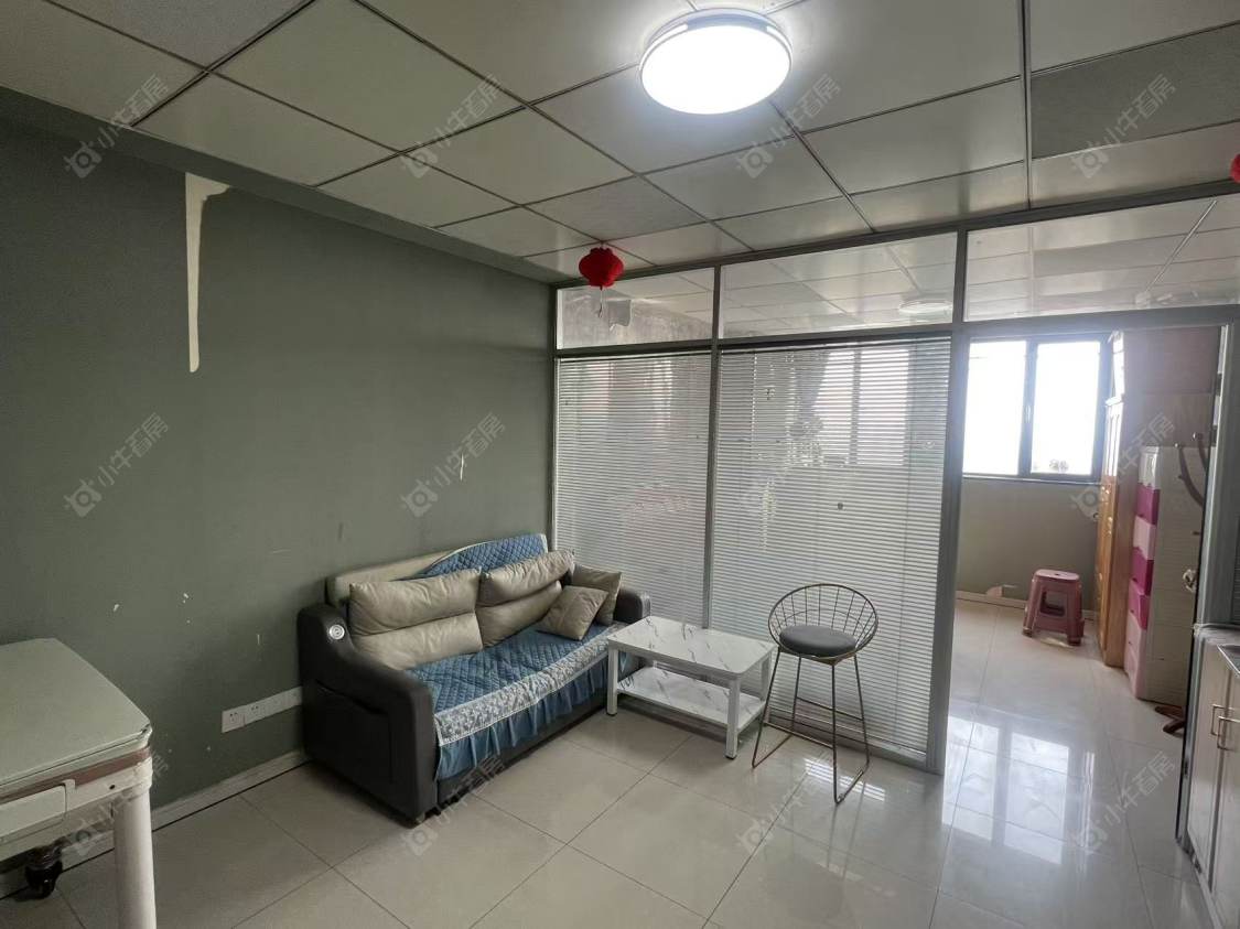 常州亚泰财富中心在租房源室内图_小牛看房