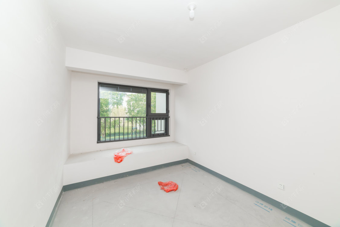 常州美的世茂云筑在售二手房源室内图_小牛看房