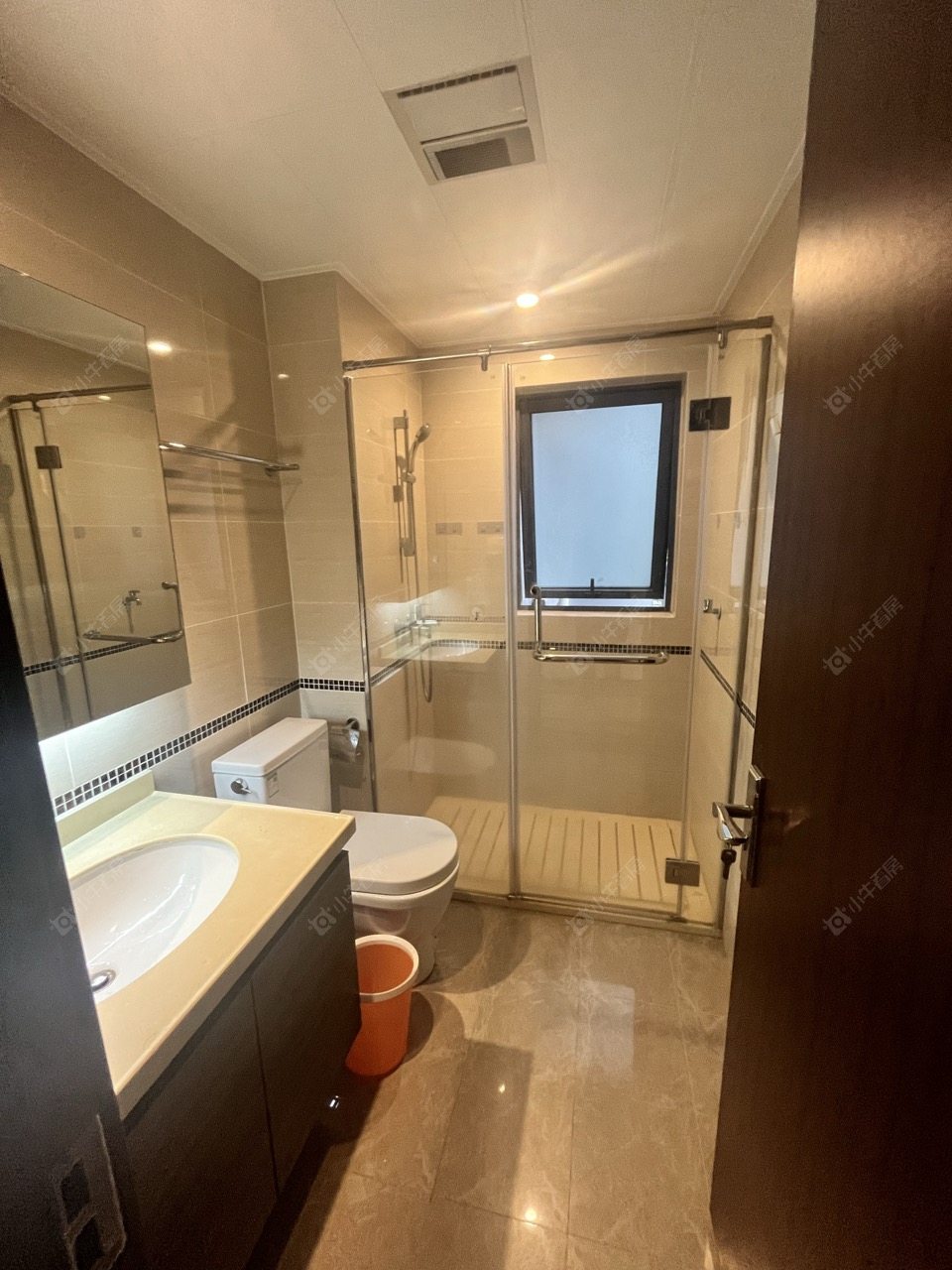 常州蓝光晶曜在租房源室内图_小牛看房