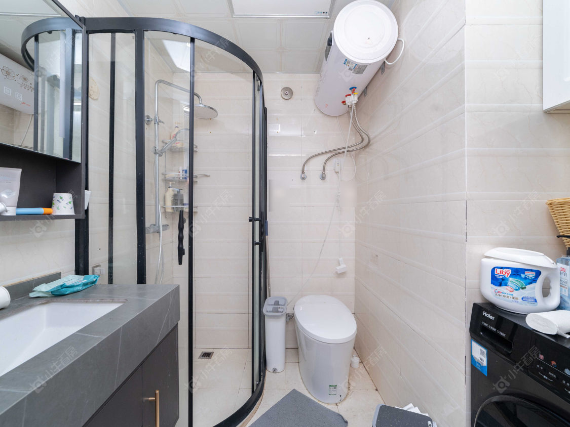 常州亚泰财富中心在售二手房源室内图_小牛看房