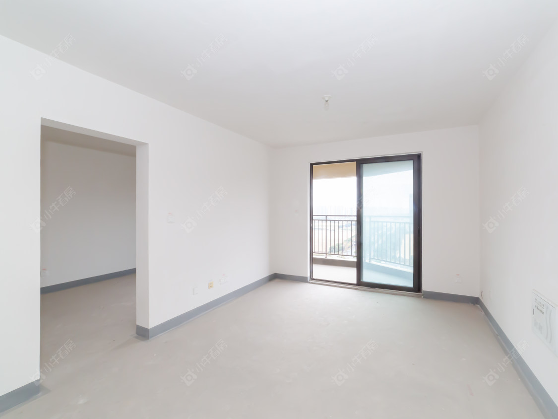 常州世茂香槟湖五期在售二手房源室内图_小牛看房