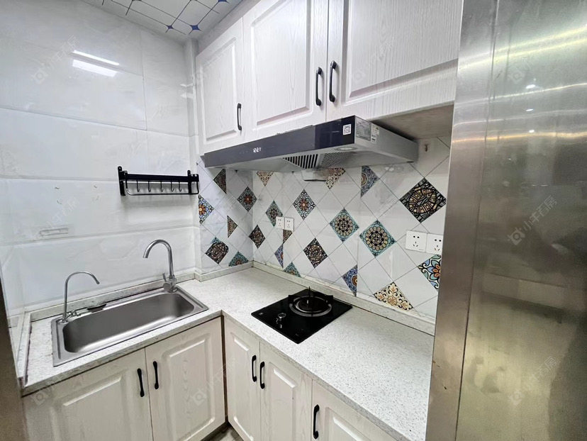 常州亚泰财富中心在租房源室内图_小牛看房