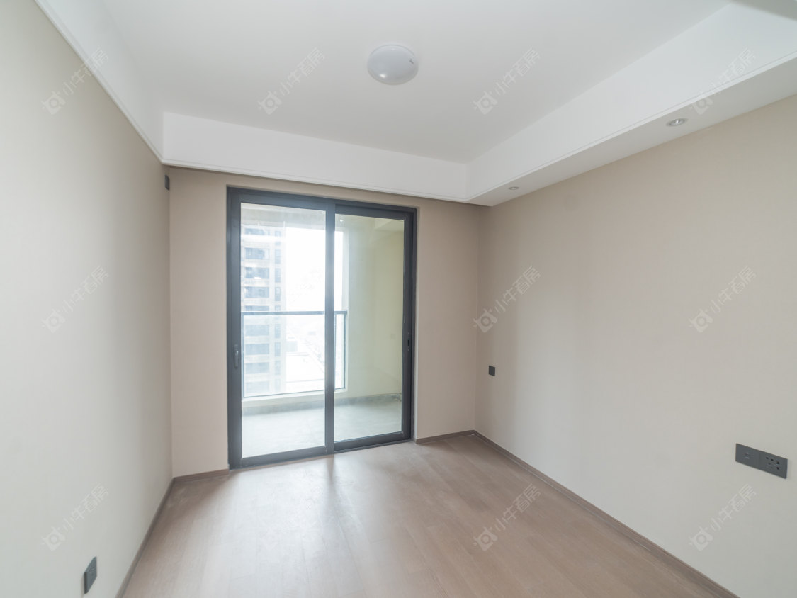 常州美的世茂云筑在售二手房源室内图_小牛看房