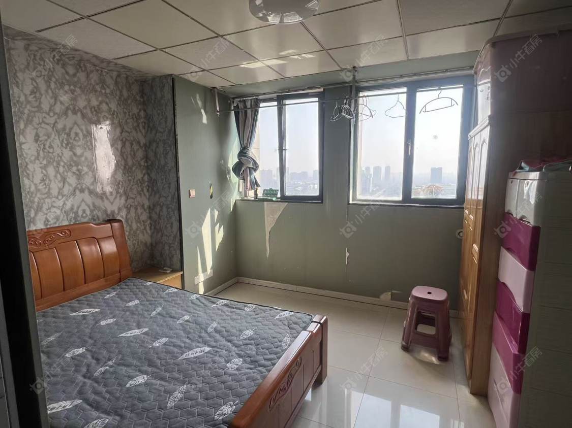 常州亚泰财富中心在租房源室内图_小牛看房