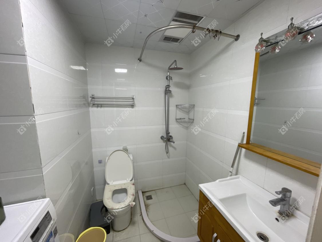 常州亚泰财富中心在租房源室内图_小牛看房