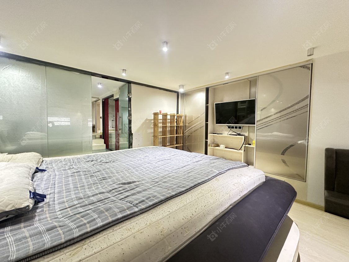 常州吾悦广场金苹果公寓在租房源室内图_小牛看房