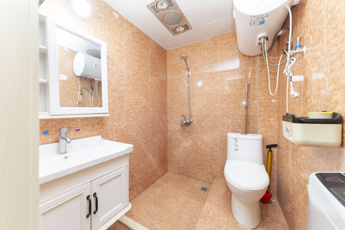 常州亚泰财富中心在售二手房源室内图_小牛看房