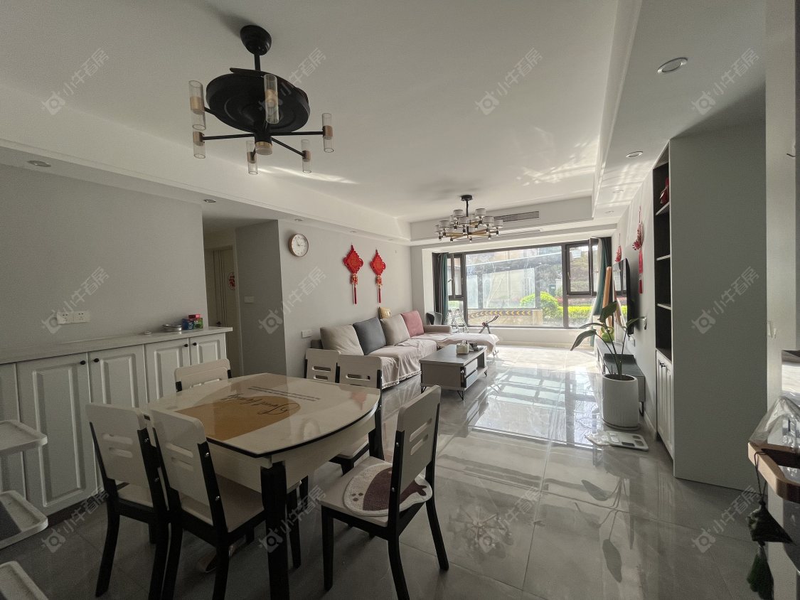 常州三江公园3室2厅2卫出租房源图片