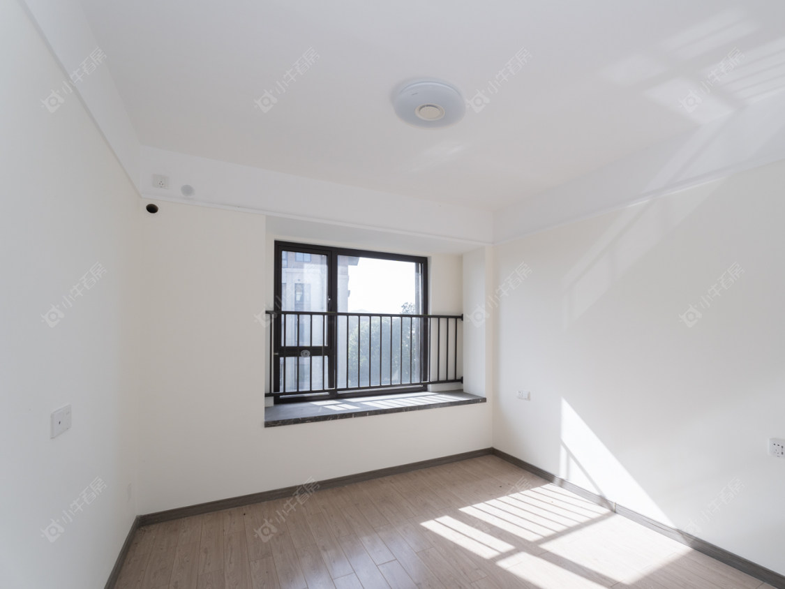 常州雅居乐山湖城湖畔小院在售二手房源室内图_小牛看房