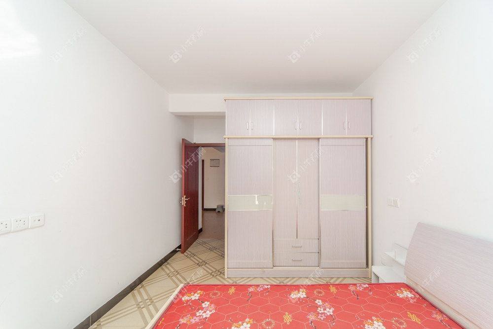 常州世茂香槟湖二期在租房源室内图_小牛看房