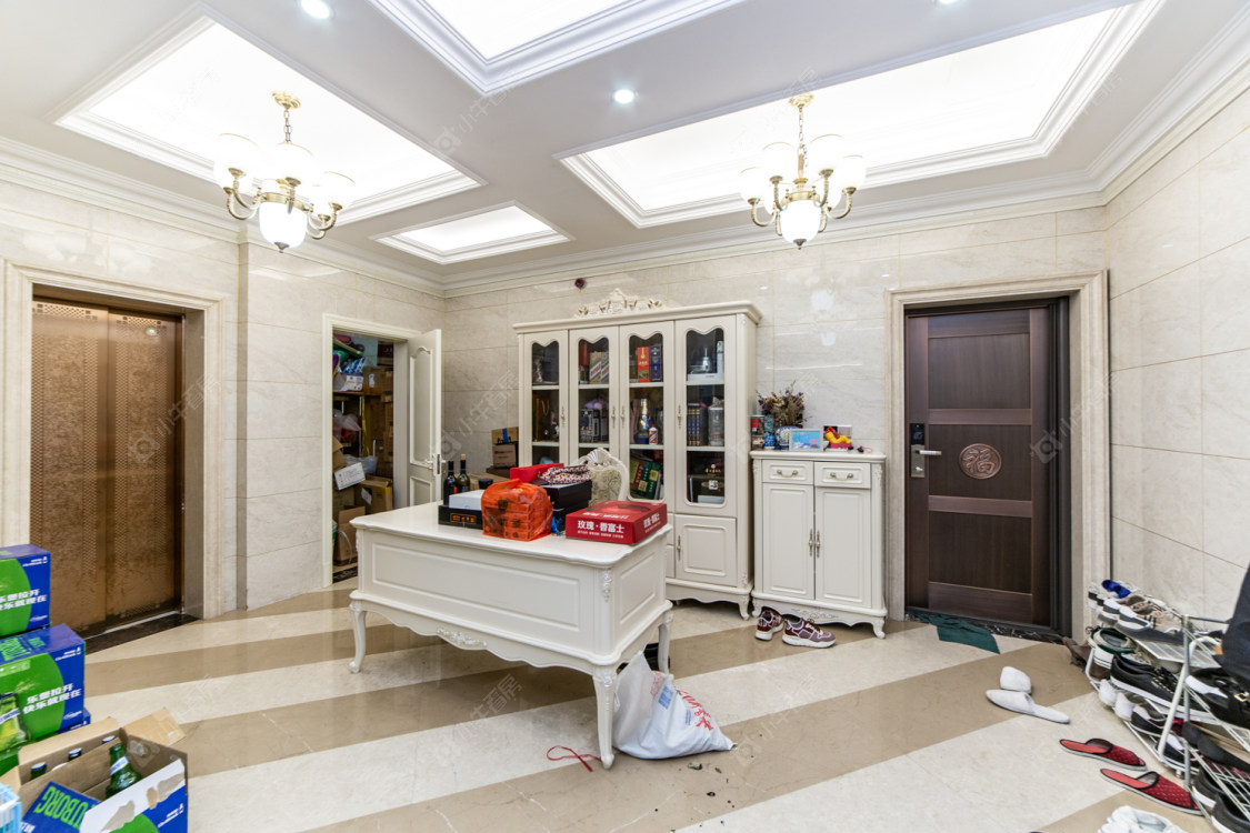 常州九龙仓凤凰湖墅在售二手房源小区图_小牛看房