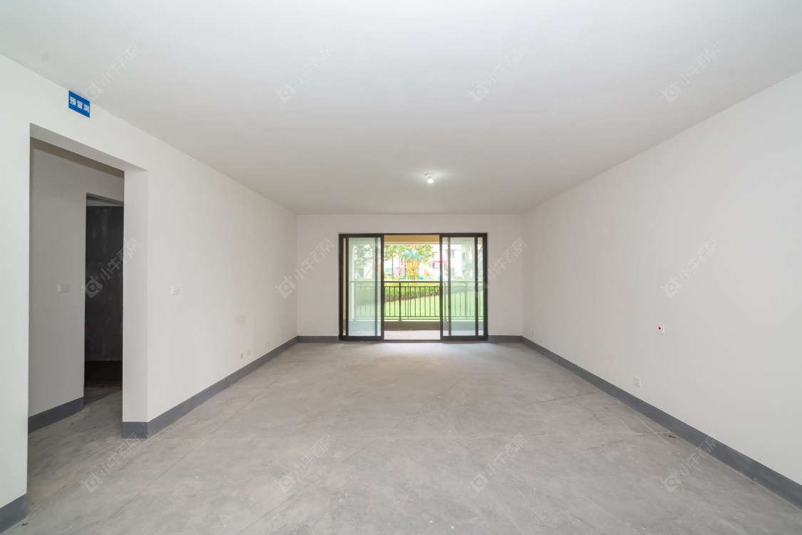 绿都万和城八区在售二手房