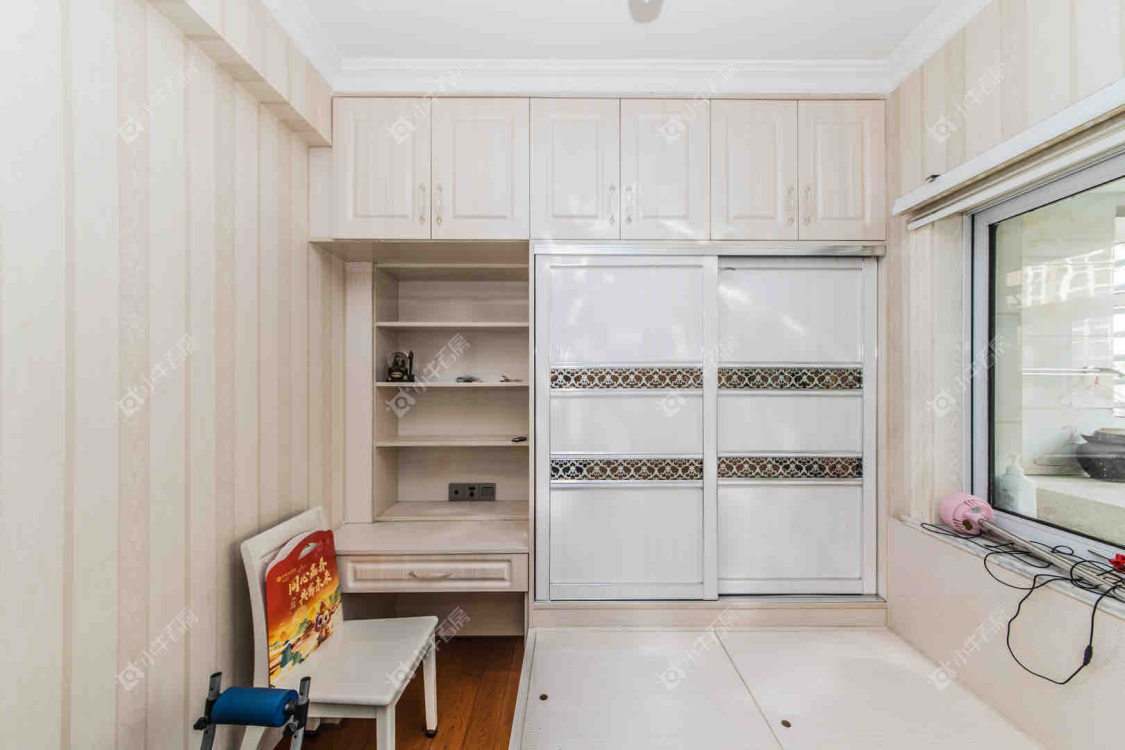 常州世茂香槟湖二期在租房源室内图_小牛看房