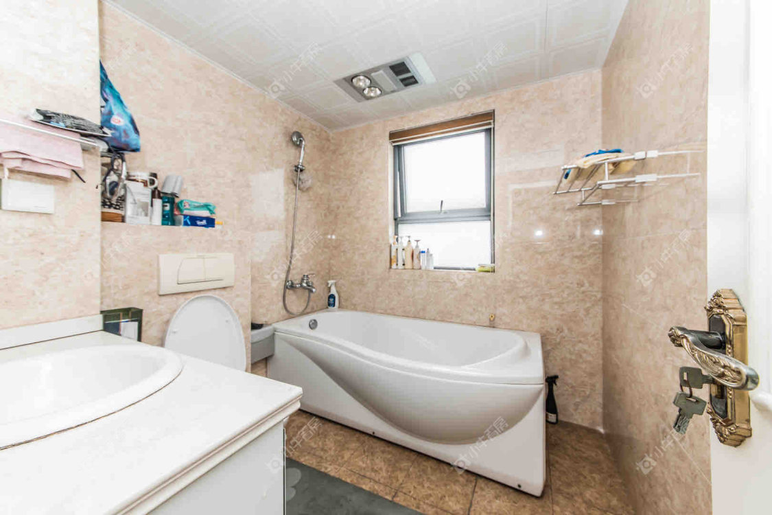 常州世茂香槟湖二期在租房源室内图_小牛看房