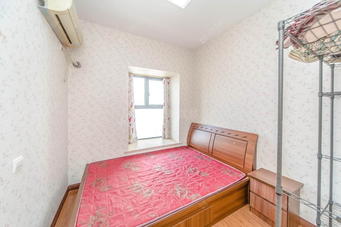 常州世茂香槟湖一期在售二手房源室内图_小牛看房