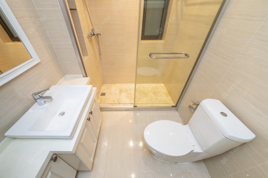 常州绿地峰云汇在售二手房源室内图_小牛看房