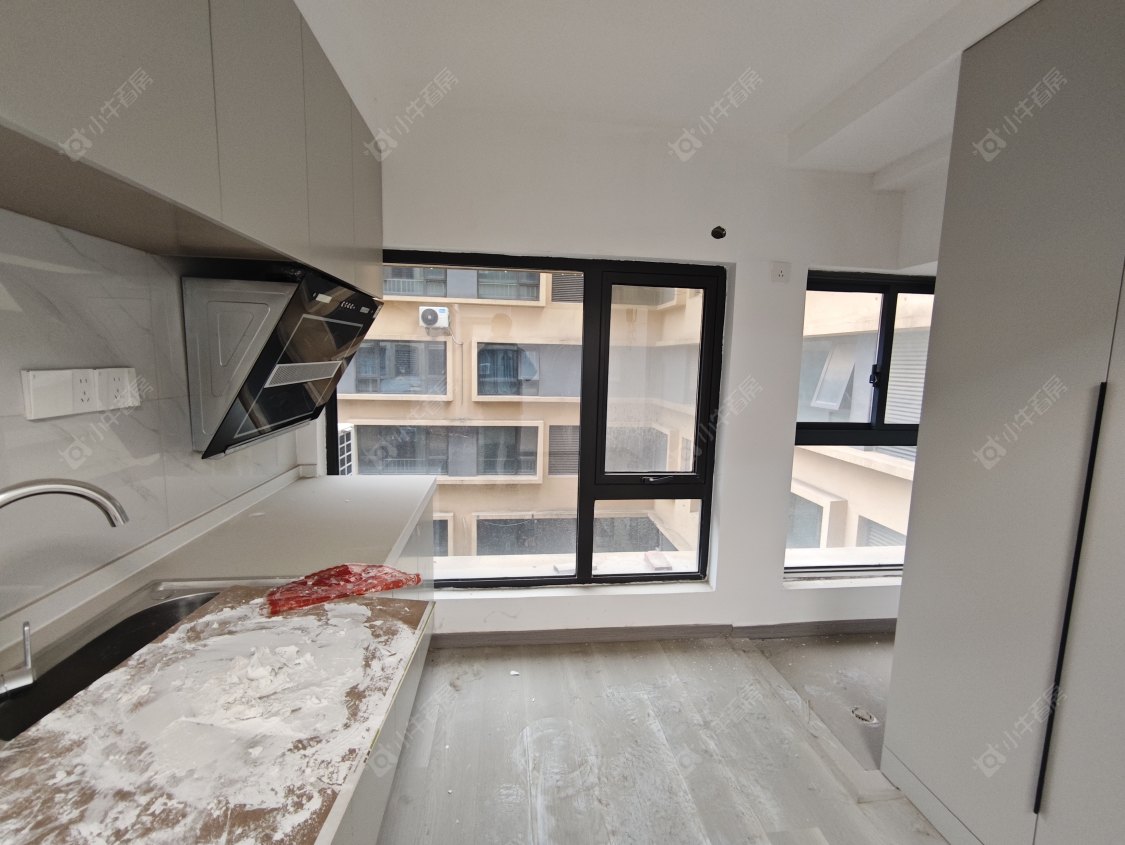 常州新龙江城市广场在租房源室内图_小牛看房