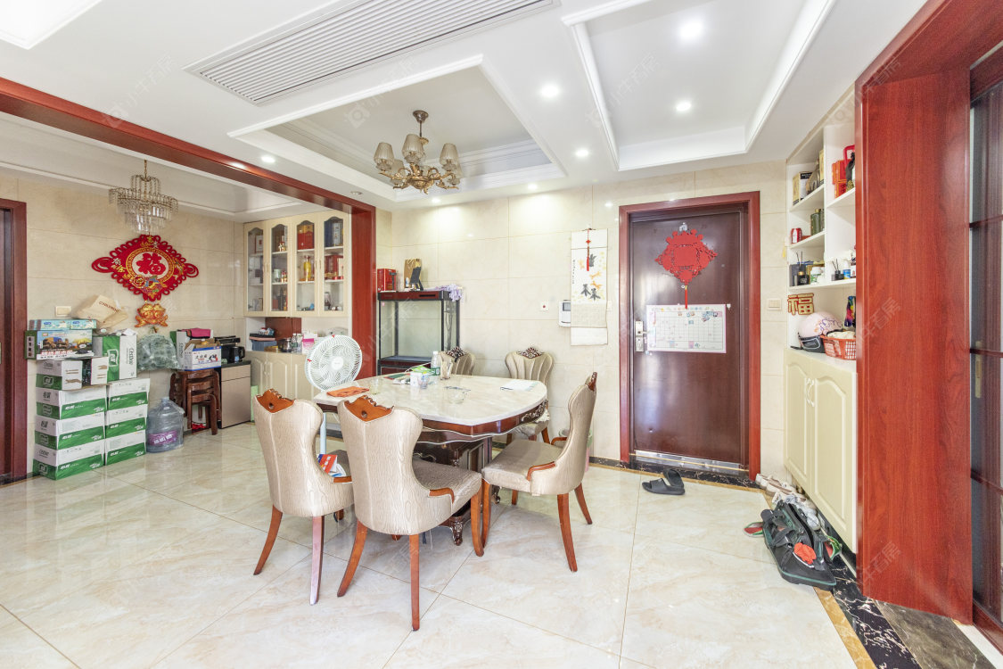 常州绿地香颂花园在售二手房源室内图_小牛看房