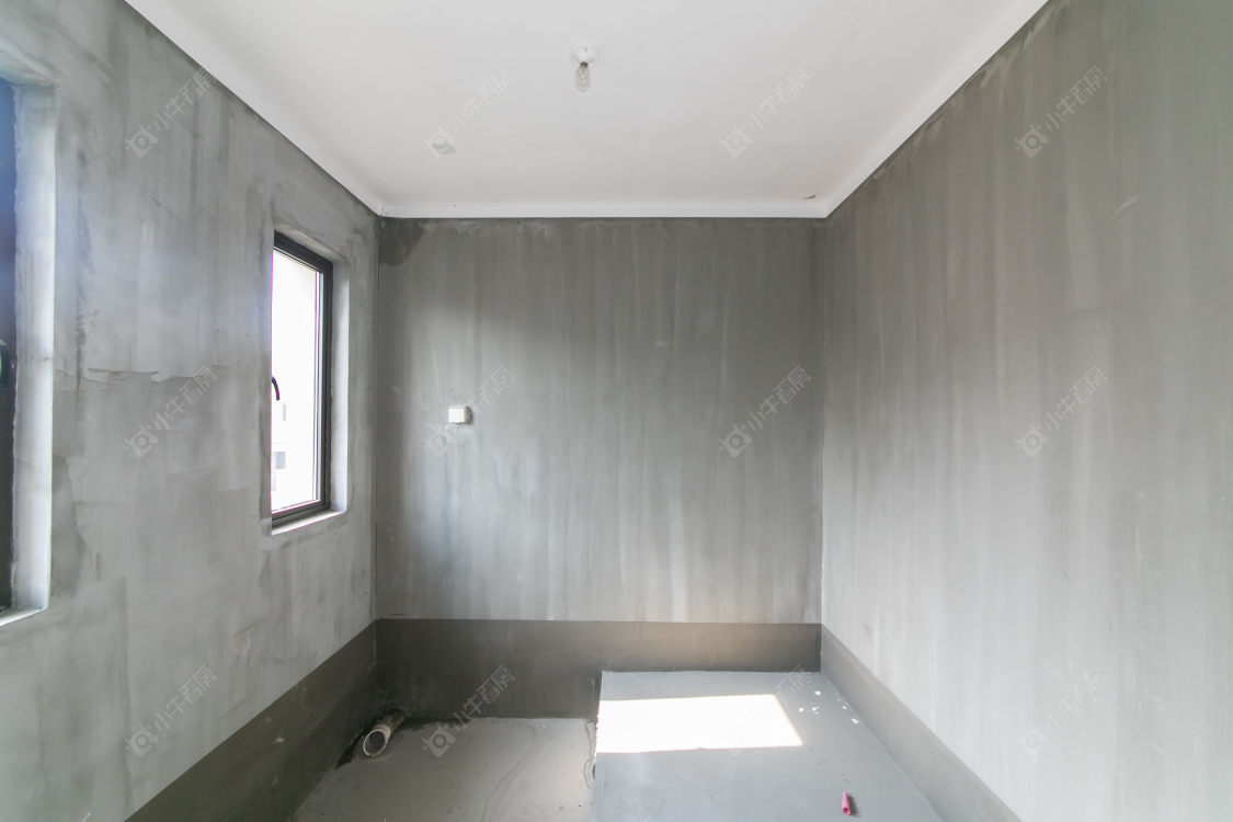 常州绿地香奈别墅区在售二手房源室内图_小牛看房