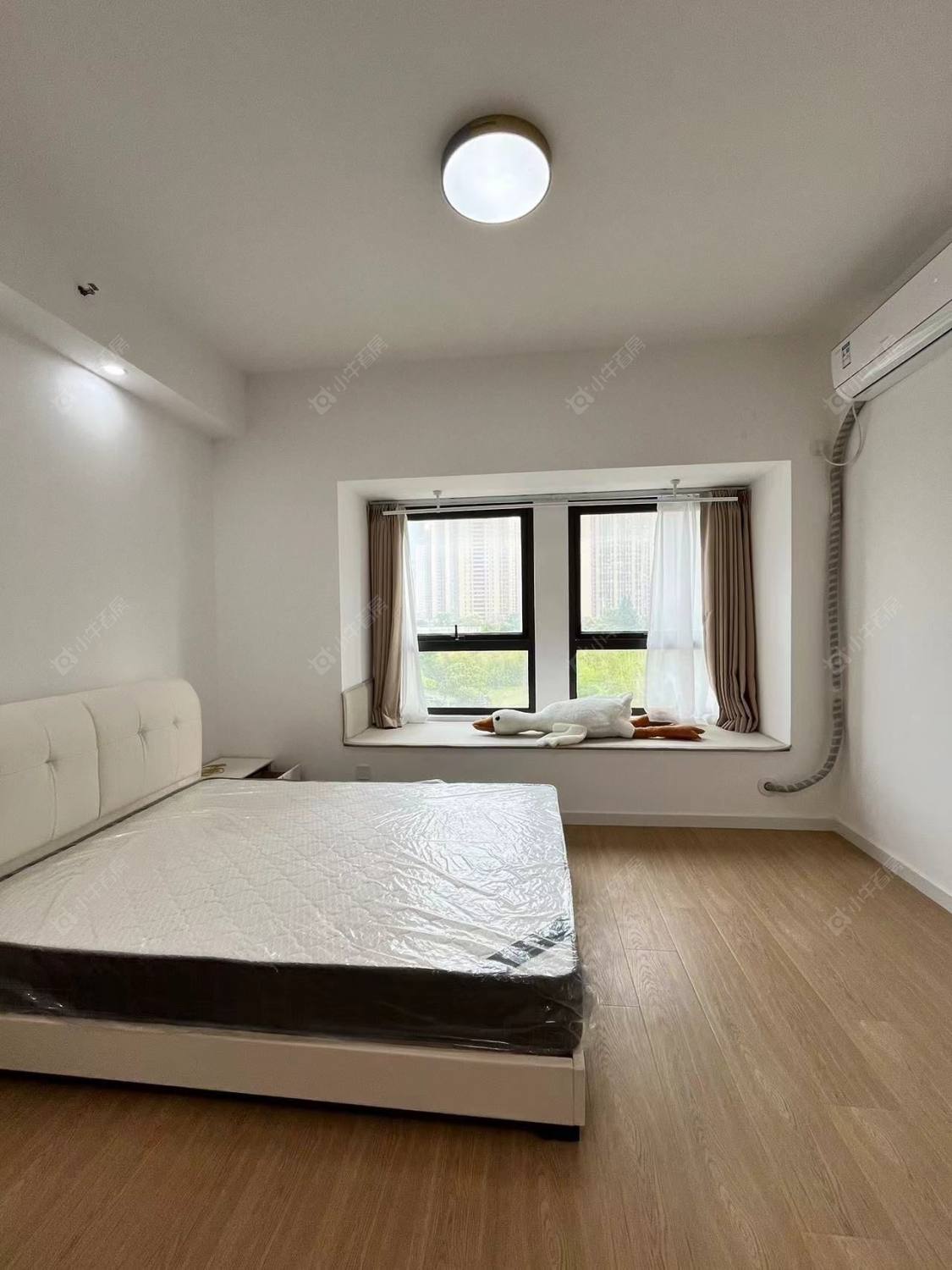 常州绿地峰荟在租房源室内图_小牛看房