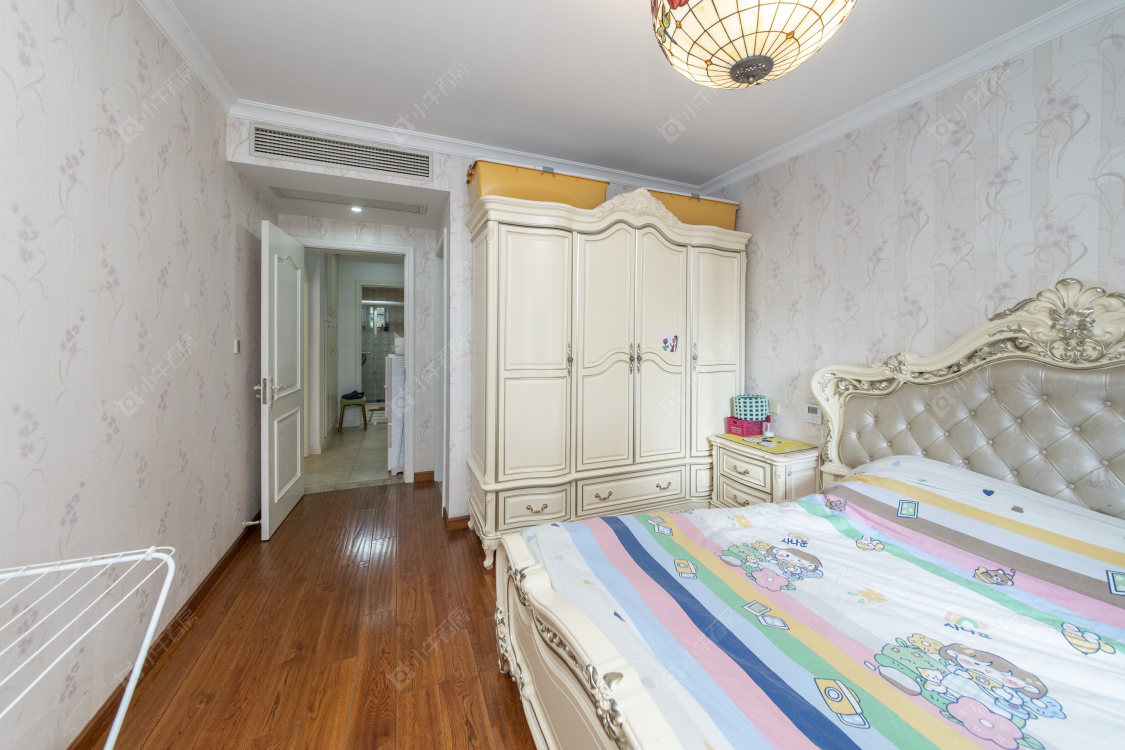 常州吾悦广场北区在售二手房源室内图_小牛看房