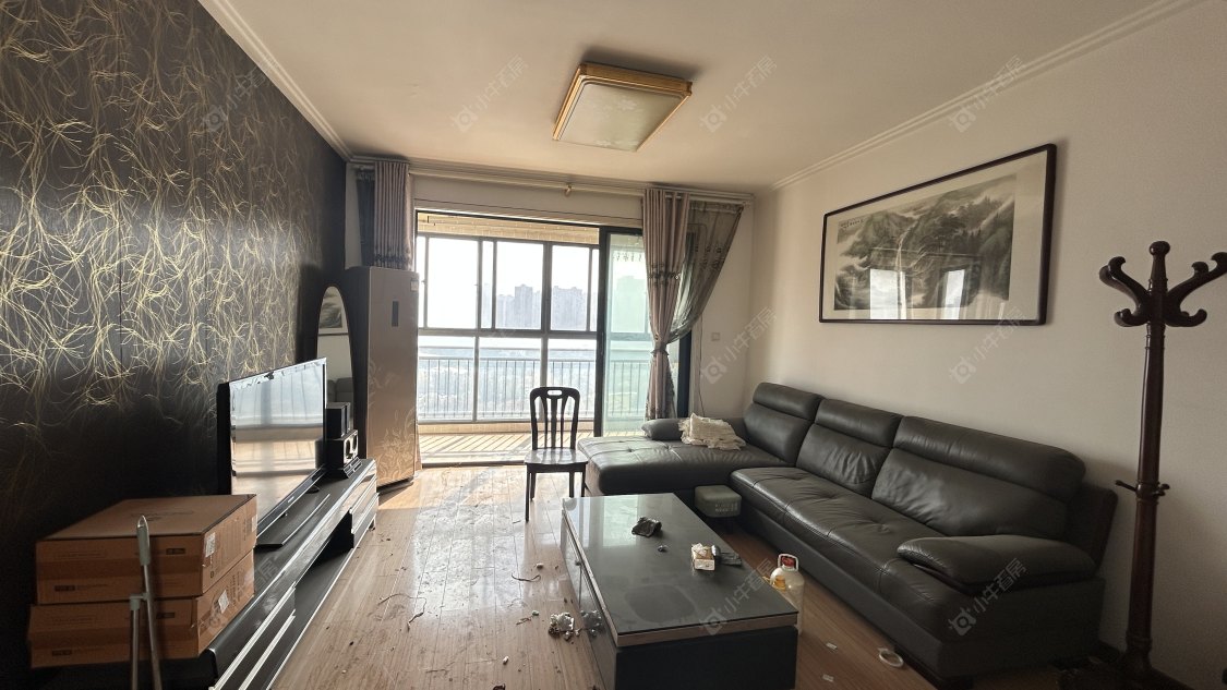 常州世茂香槟湖一期在租房源室内图_小牛看房