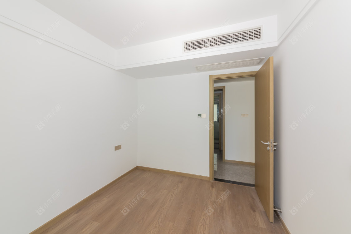常州绿地香港名墩道在售二手房房源室内图_小牛看房