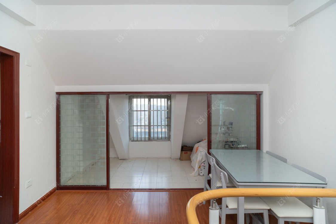 常州青枫公馆在售二手房源室内图_小牛看房