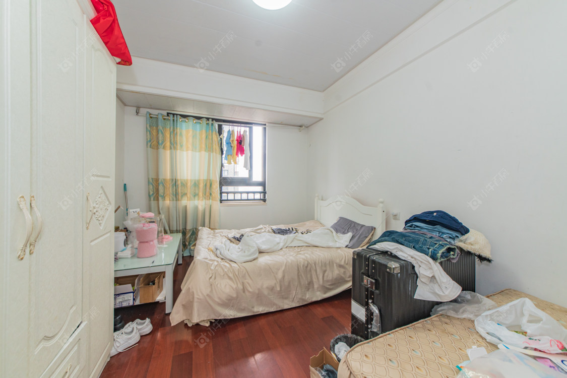 常州绿地峰云汇在售二手房源室内图_小牛看房